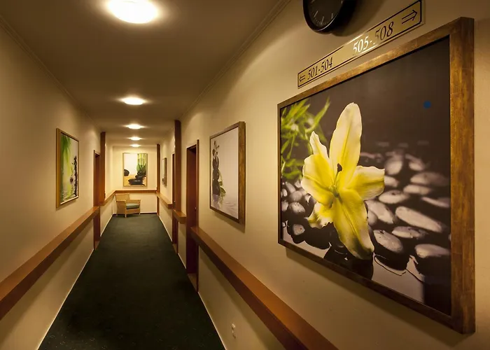 Green Garden Hotel Prag